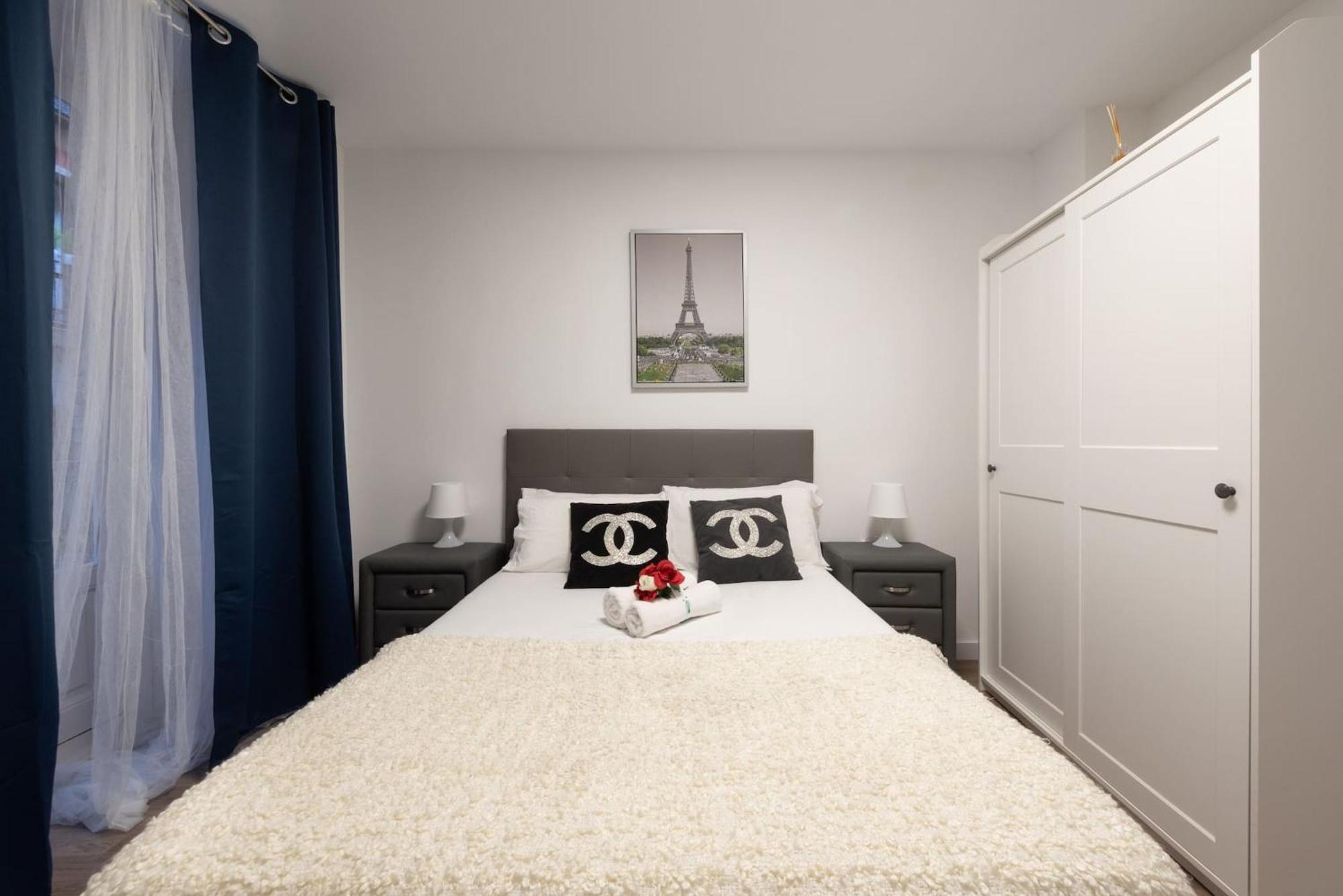Apartamentos Day Madrid Santo Domingo Centro Gran Via Sol Malasana Extérieur photo