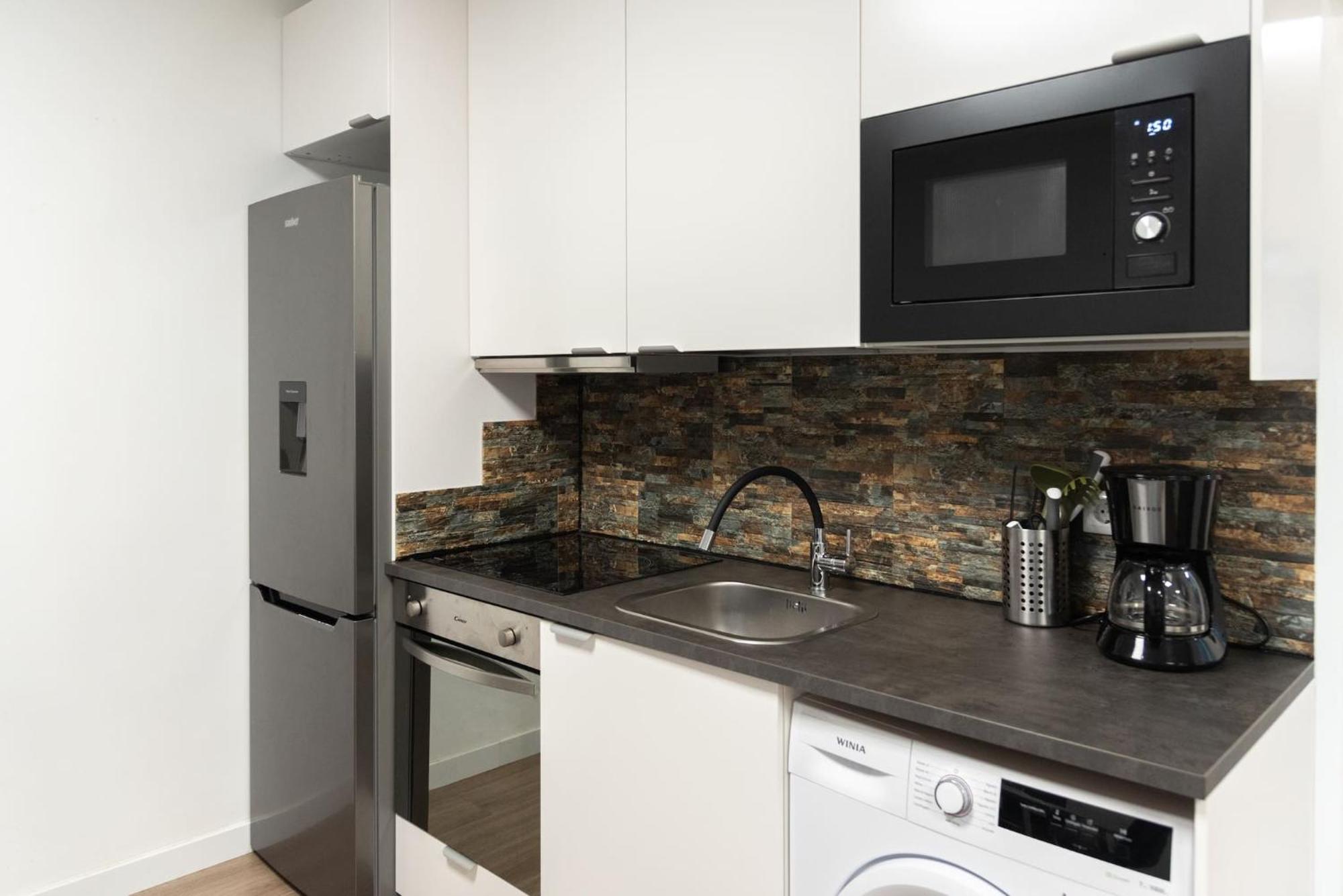 Apartamentos Day Madrid Santo Domingo Centro Gran Via Sol Malasana Extérieur photo