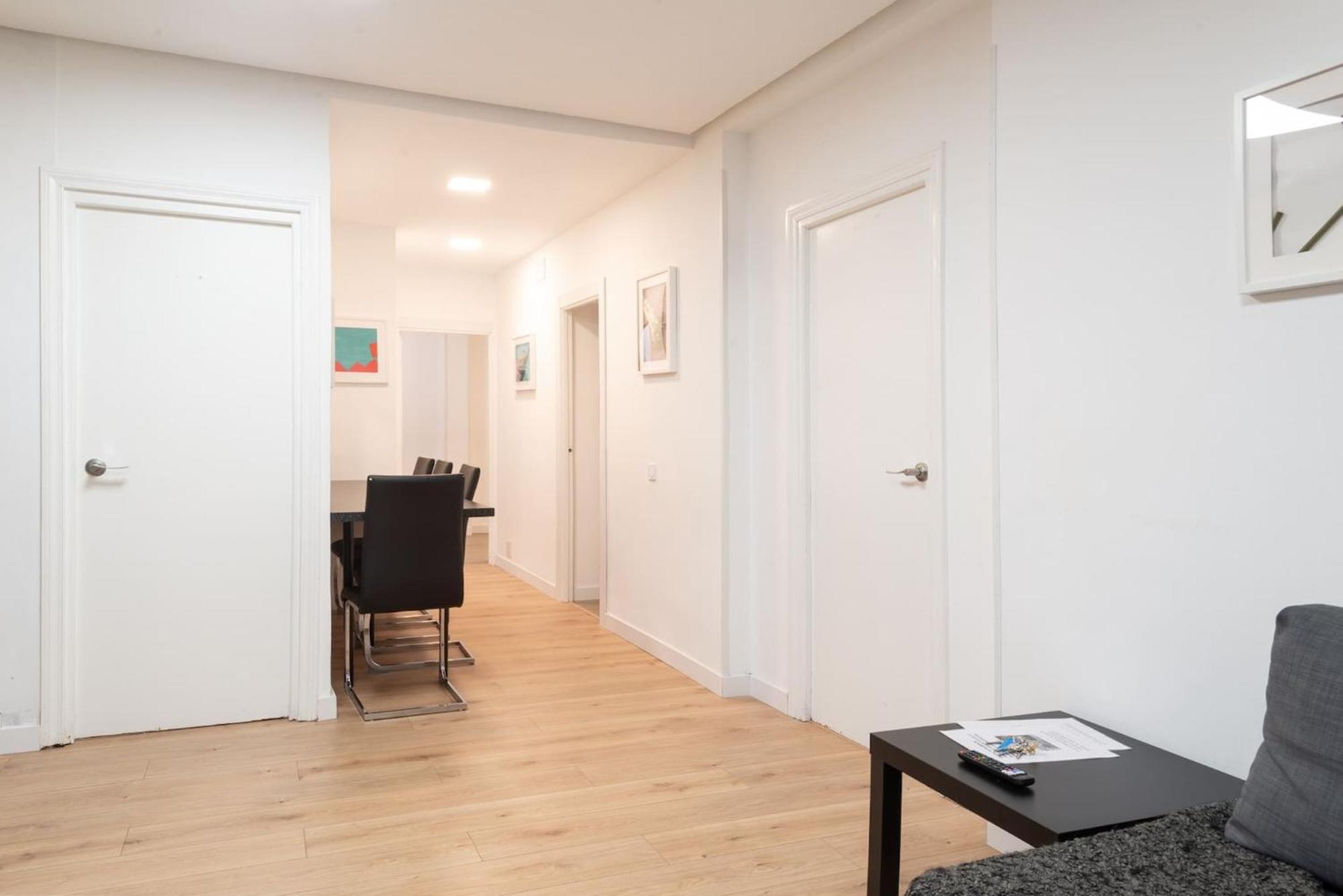 Apartamentos Day Madrid Santo Domingo Centro Gran Via Sol Malasana Extérieur photo