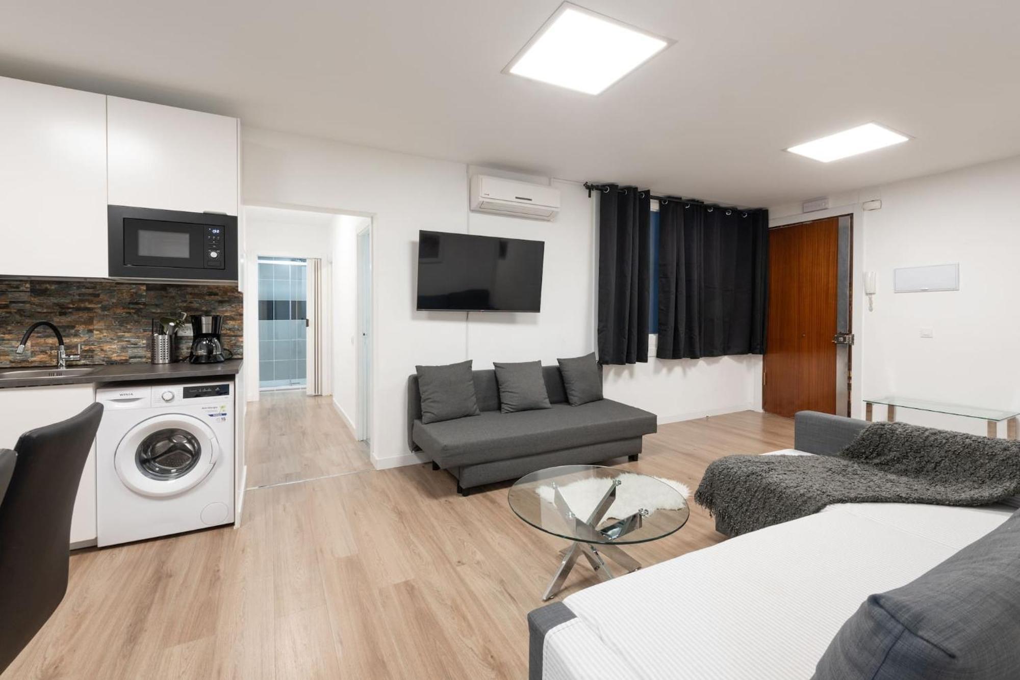 Apartamentos Day Madrid Santo Domingo Centro Gran Via Sol Malasana Extérieur photo