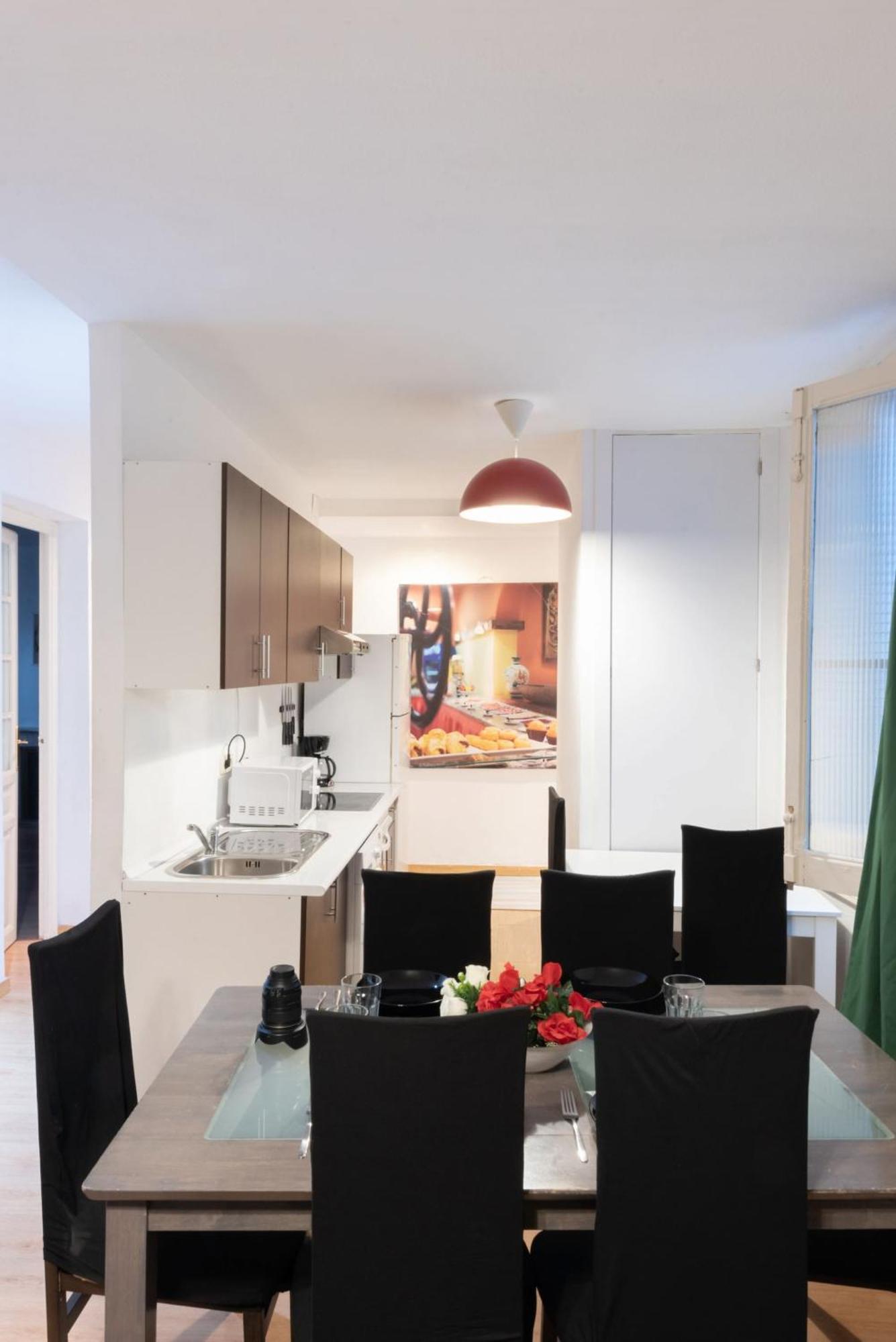 Apartamentos Day Madrid Santo Domingo Centro Gran Via Sol Malasana Extérieur photo